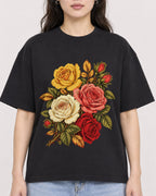 Mockup Boxy Heavyweight Tee Black female close-up 03