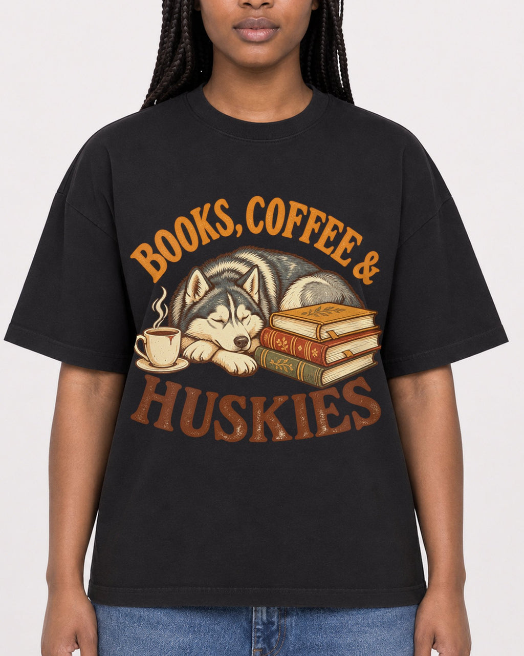 Mockup Boxy Heavyweight Tee Black female close-up 04