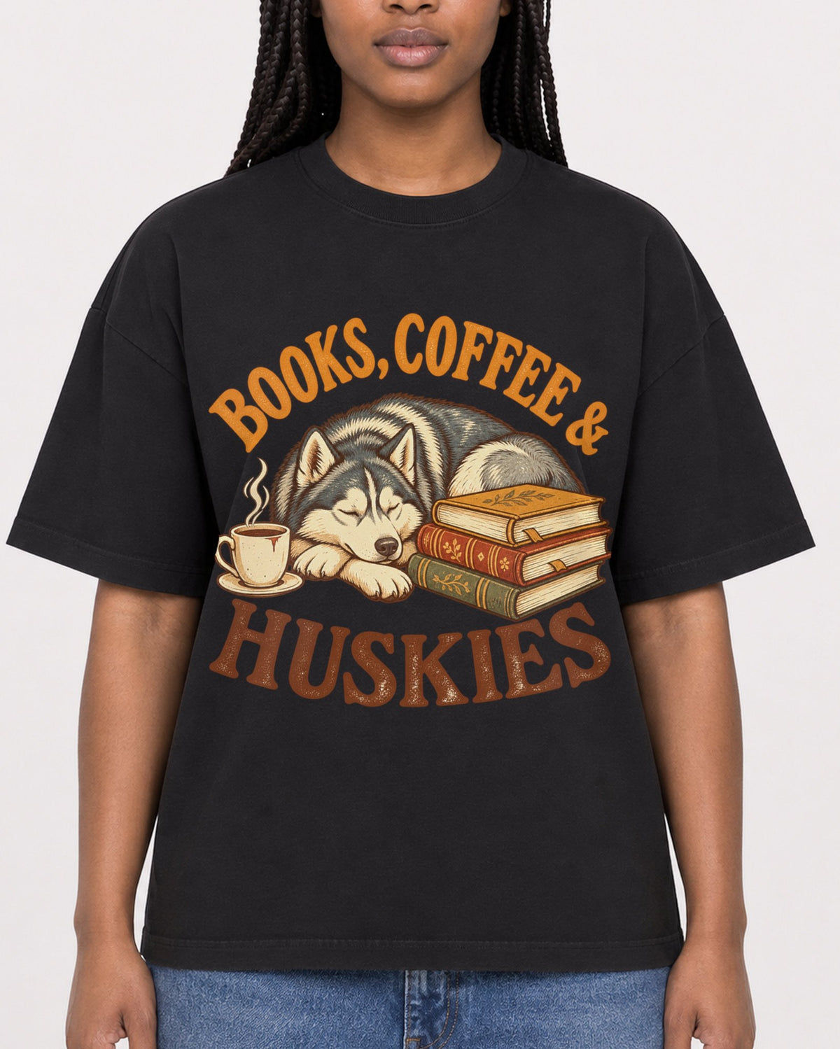 Mockup Boxy Heavyweight Tee Black female close-up 04