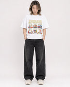 Mockup Boxy Heavyweight Tee White female full-body 33