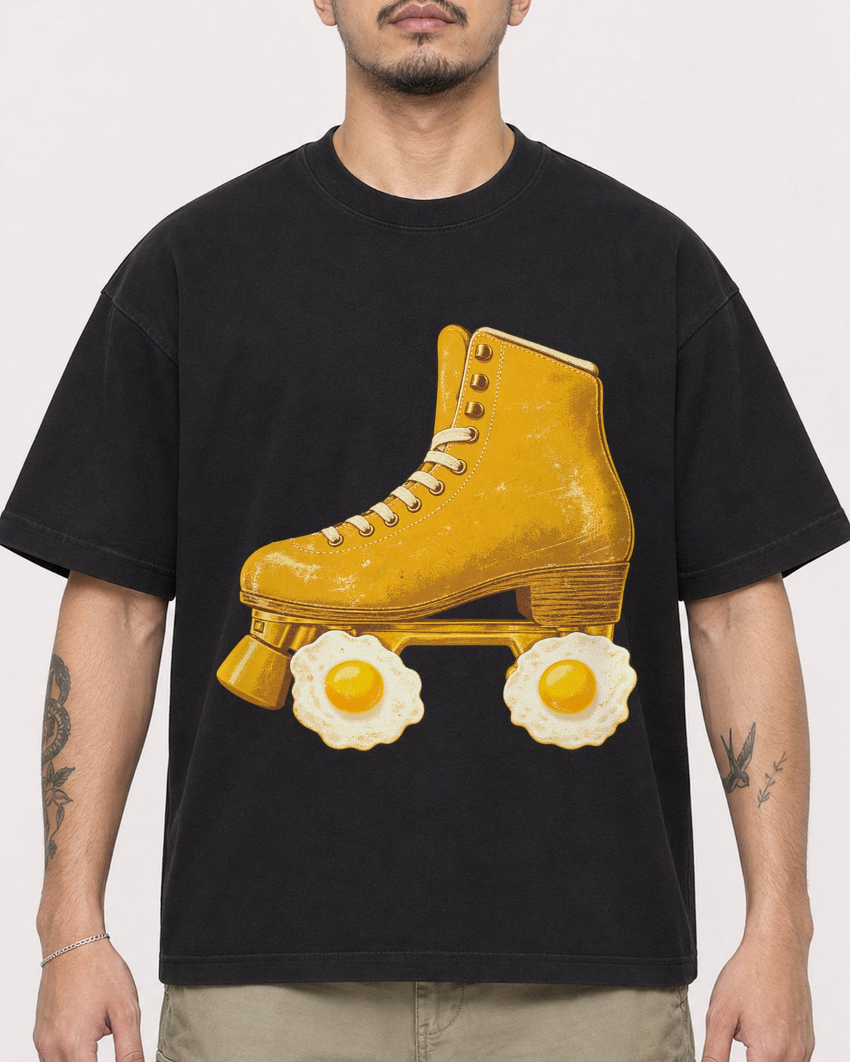 Mockup Boxy Heavyweight Tee Black male close-up 12