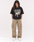 Mockup Boxy Heavyweight Tee Black female full-body 02