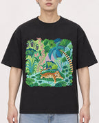 Mockup Boxy Heavyweight Tee Black male close-up 01
