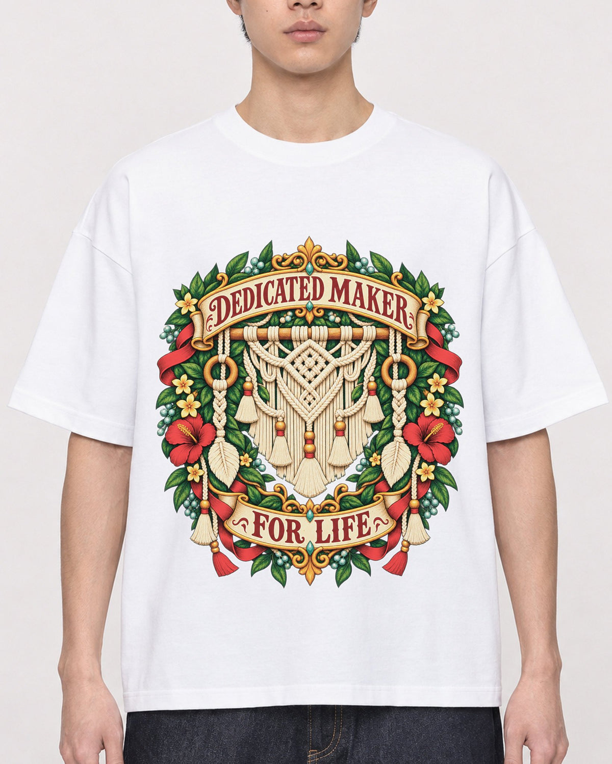Mockup Boxy Heavyweight Tee White male close-up 01