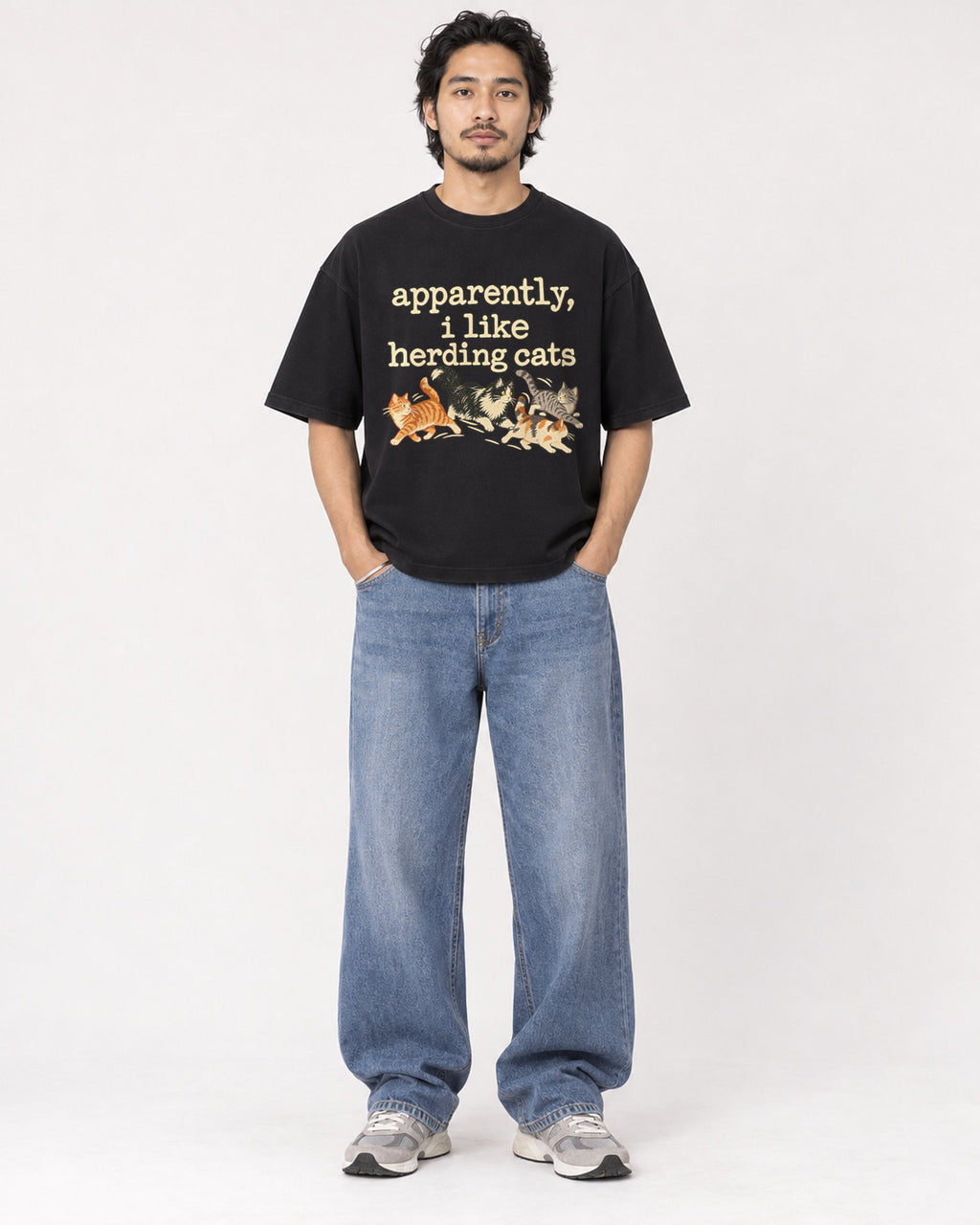 Mockup Boxy Heavyweight Tee Black male full-body 22