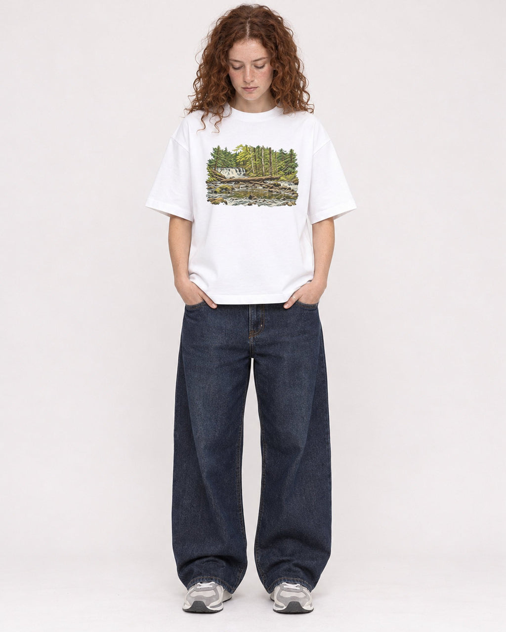 Mockup Boxy Heavyweight Tee White female full-body 09