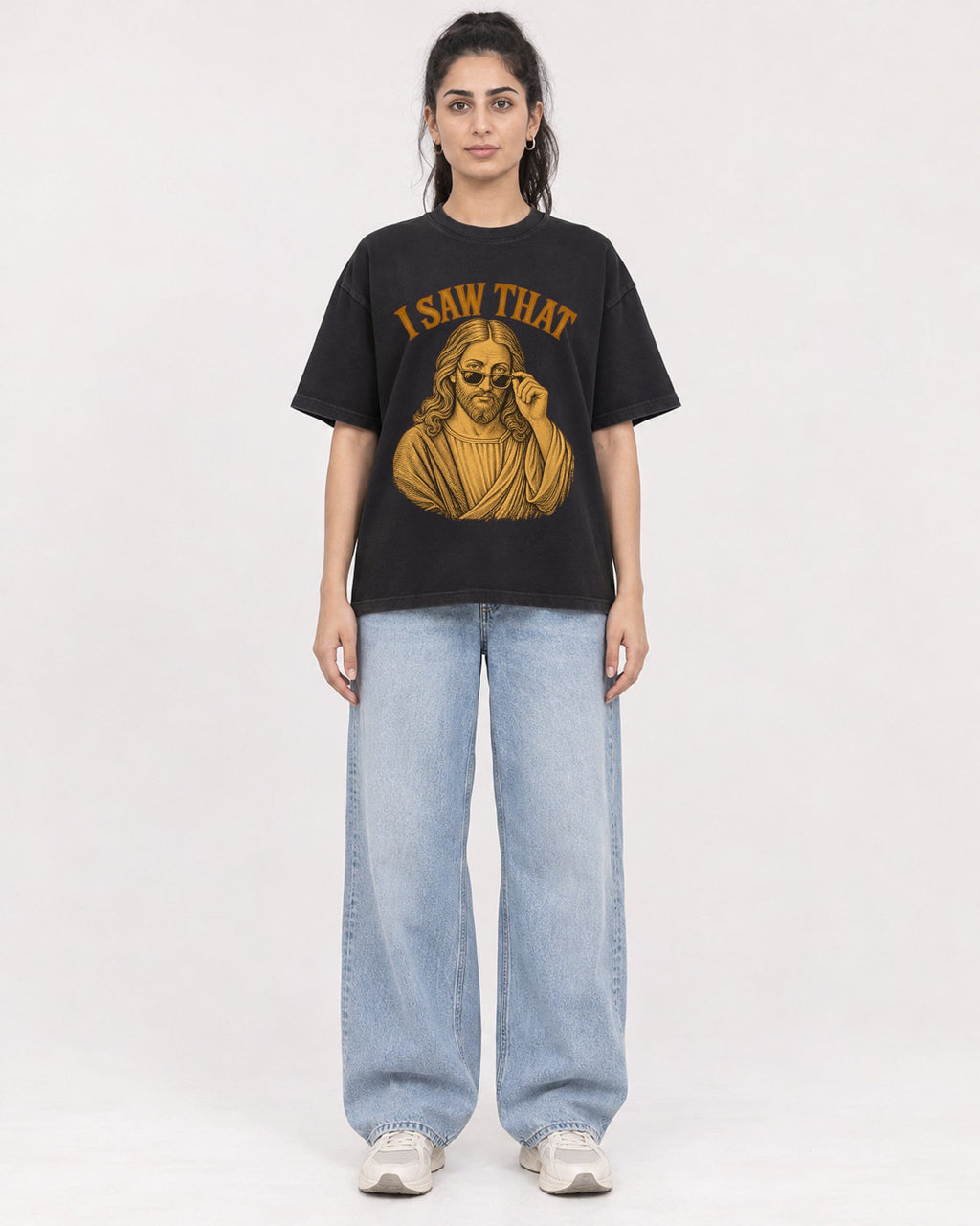 Mockup Boxy Heavyweight Tee Black female full-body 47