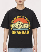 Mockup Boxy Heavyweight Tee Black male close-up 01