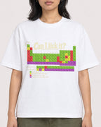 Mockup Boxy Heavyweight Tee White female close-up 22