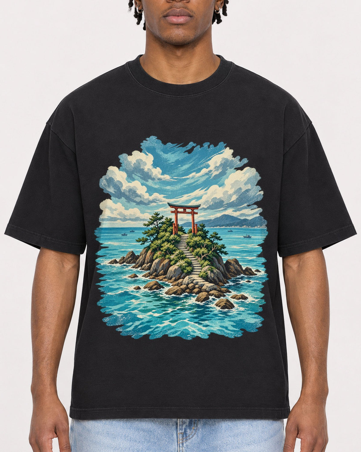 Mockup Boxy Heavyweight Tee Black male close-up 05