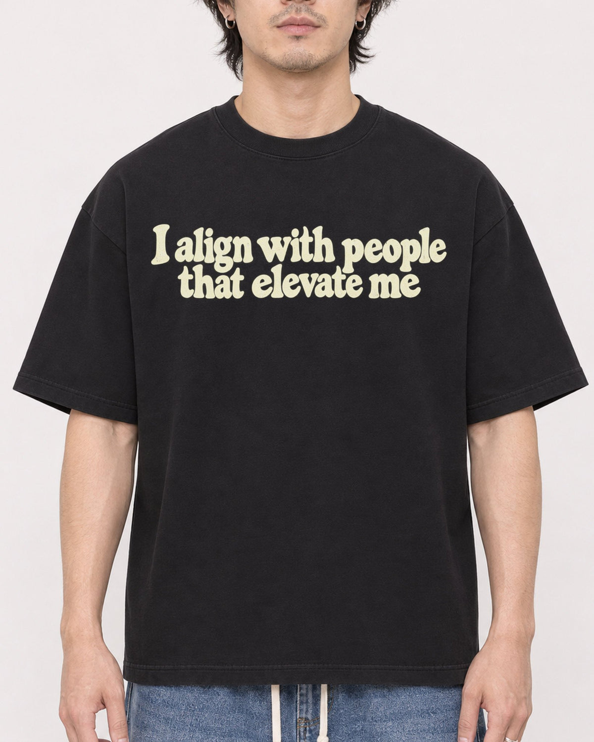 Mockup Boxy Heavyweight Tee Black male close-up 03