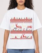 Mockup Boxy Heavyweight Tee White female close-up 10