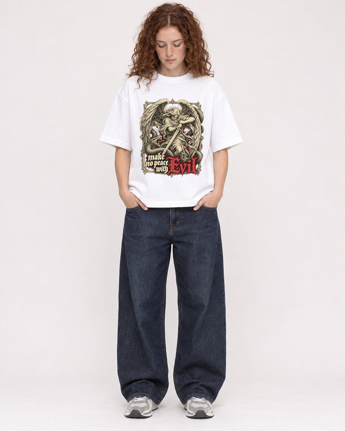 Mockup Boxy Heavyweight Tee White female full-body 09