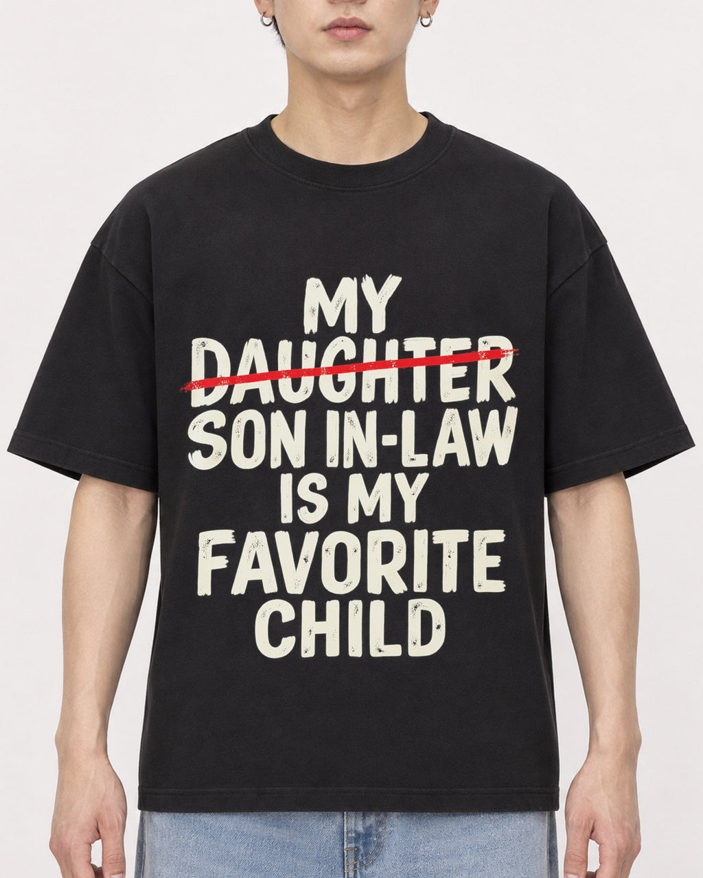 Mockup Boxy Heavyweight Tee Black male close-up 01