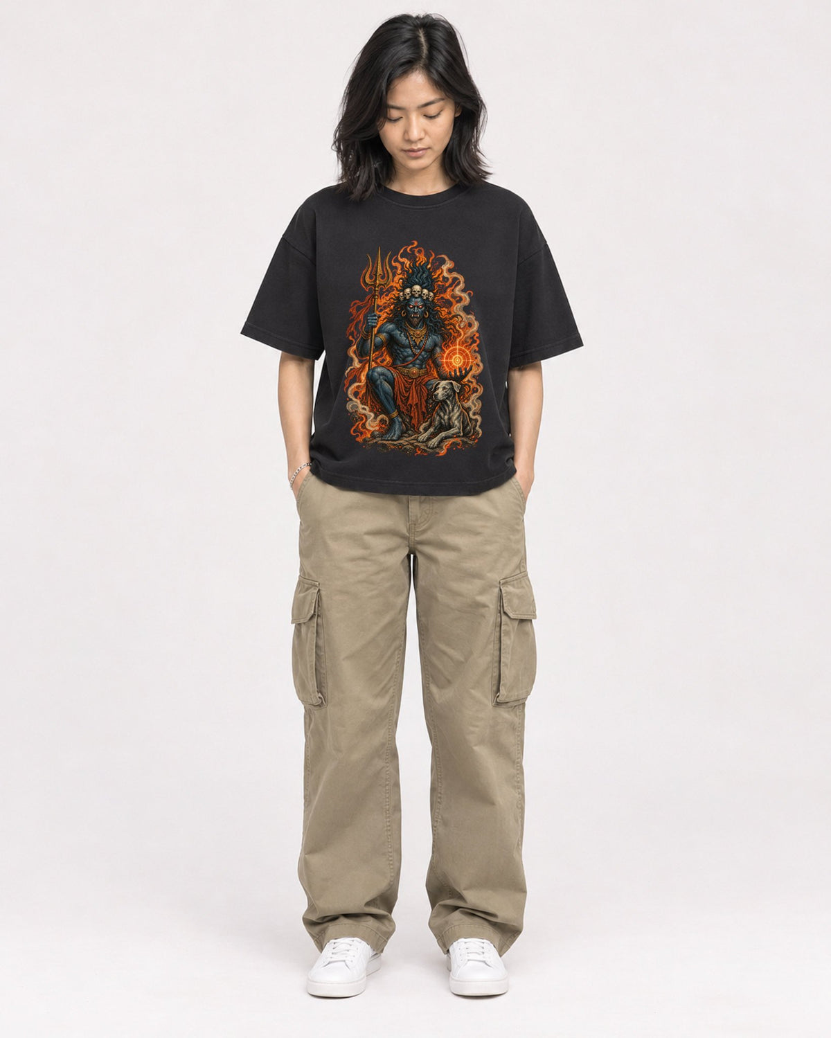 Mockup Boxy Heavyweight Tee Black female full-body 22