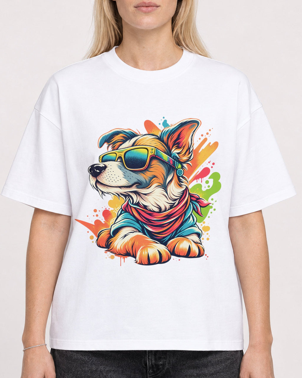 Mockup Boxy Heavyweight Tee White female close-up 08