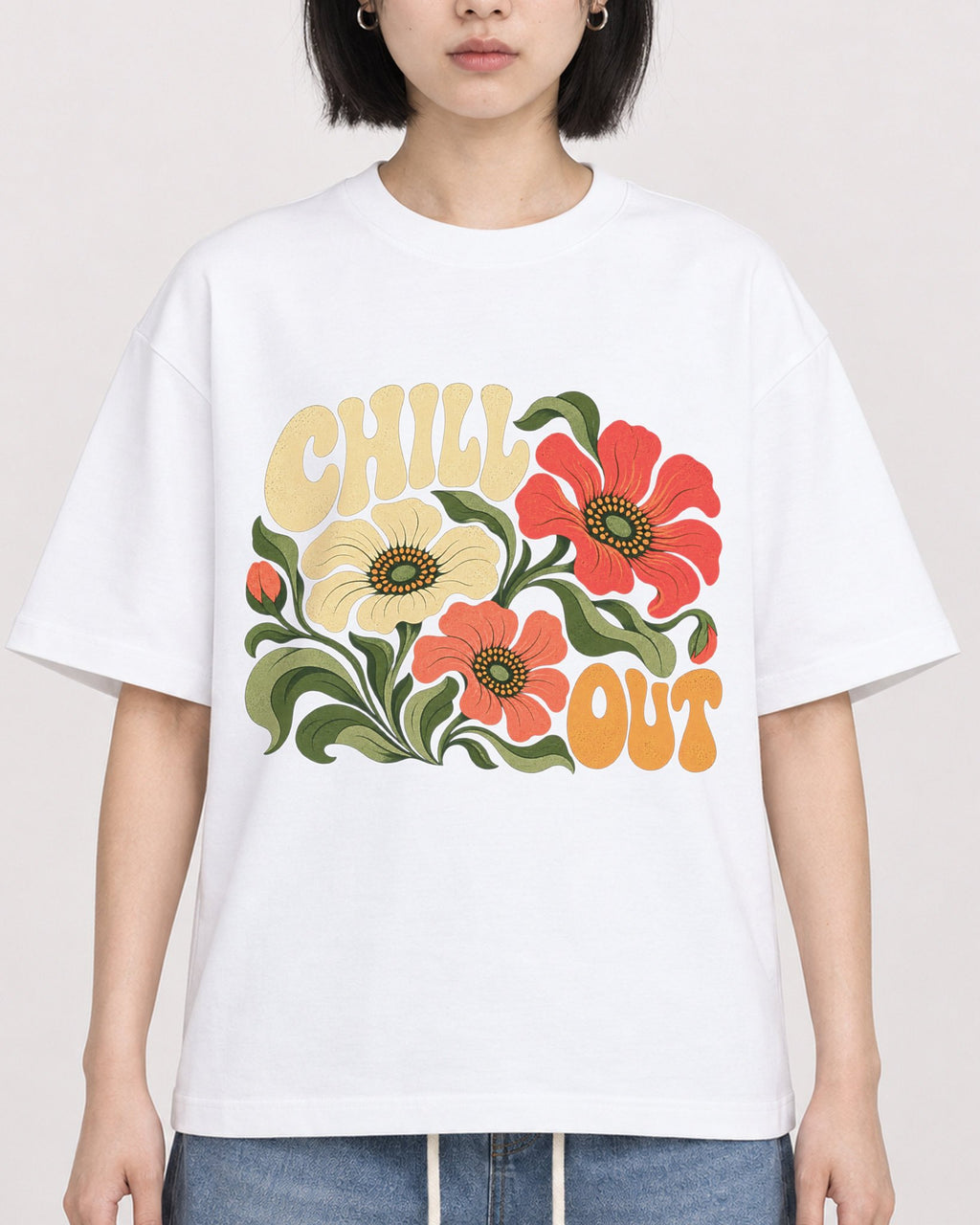 Mockup Boxy Heavyweight Tee White female close-up 11