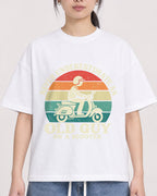 Mockup Boxy Heavyweight Tee White female close-up 21