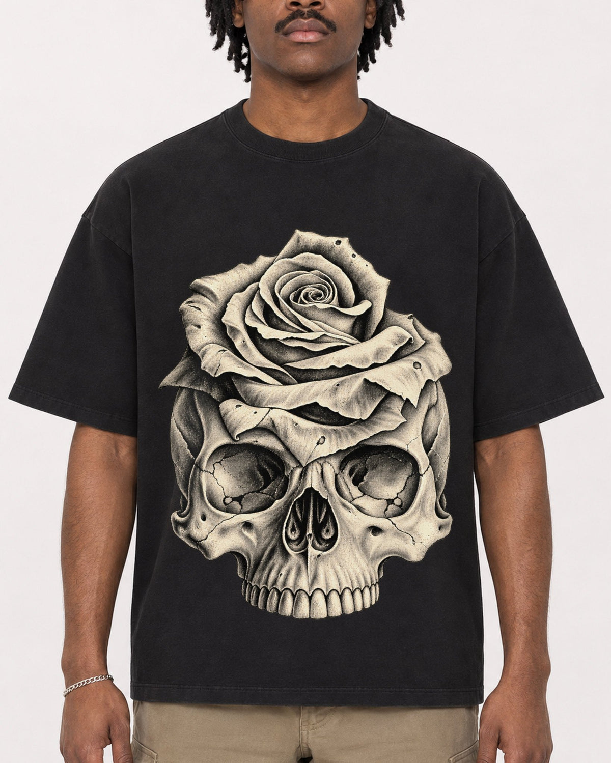 Mockup Boxy Heavyweight Tee Black male close-up 04