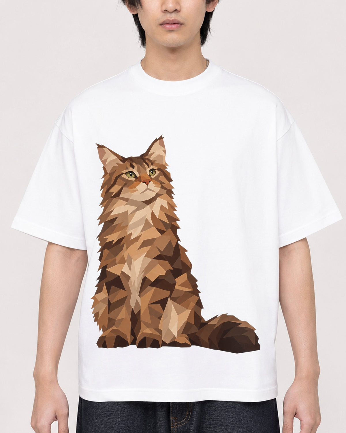 Mockup Boxy Heavyweight Tee White male close-up 11