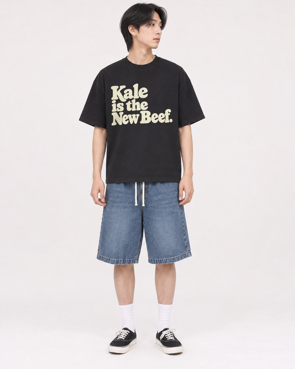 Mockup Boxy Heavyweight Tee Black male full-body 11
