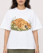 Mockup Boxy Heavyweight Tee White female close-up 02