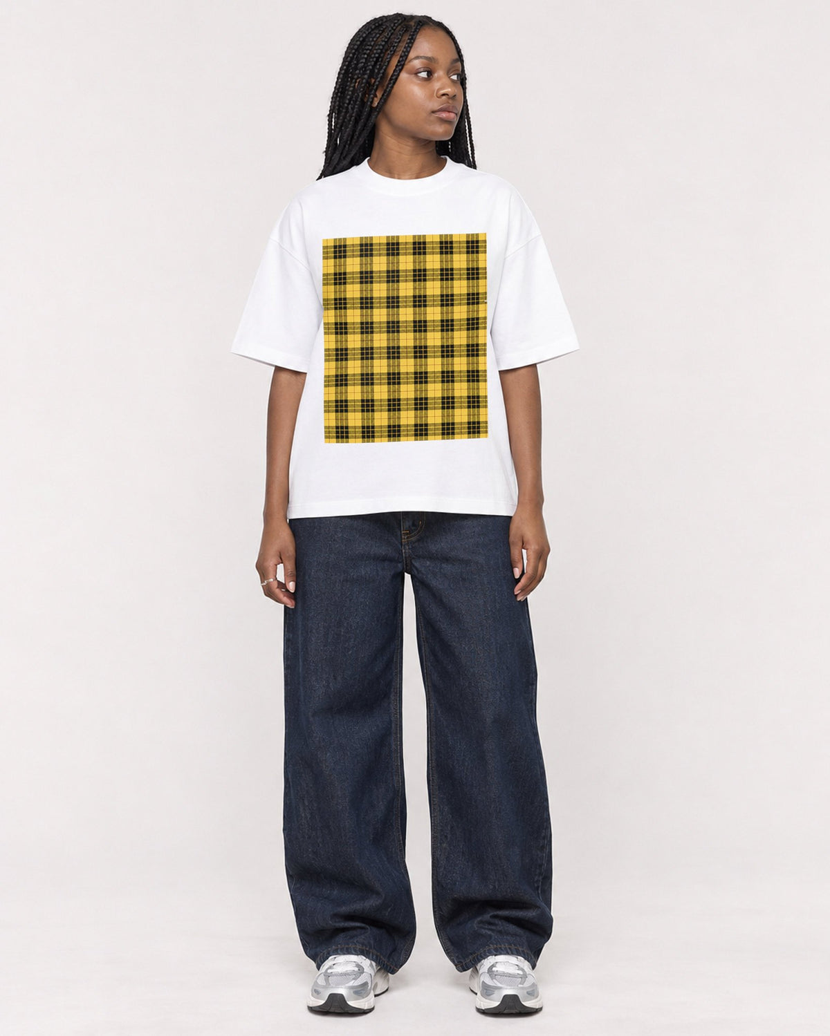Mockup Boxy Heavyweight Tee White female full-body 04