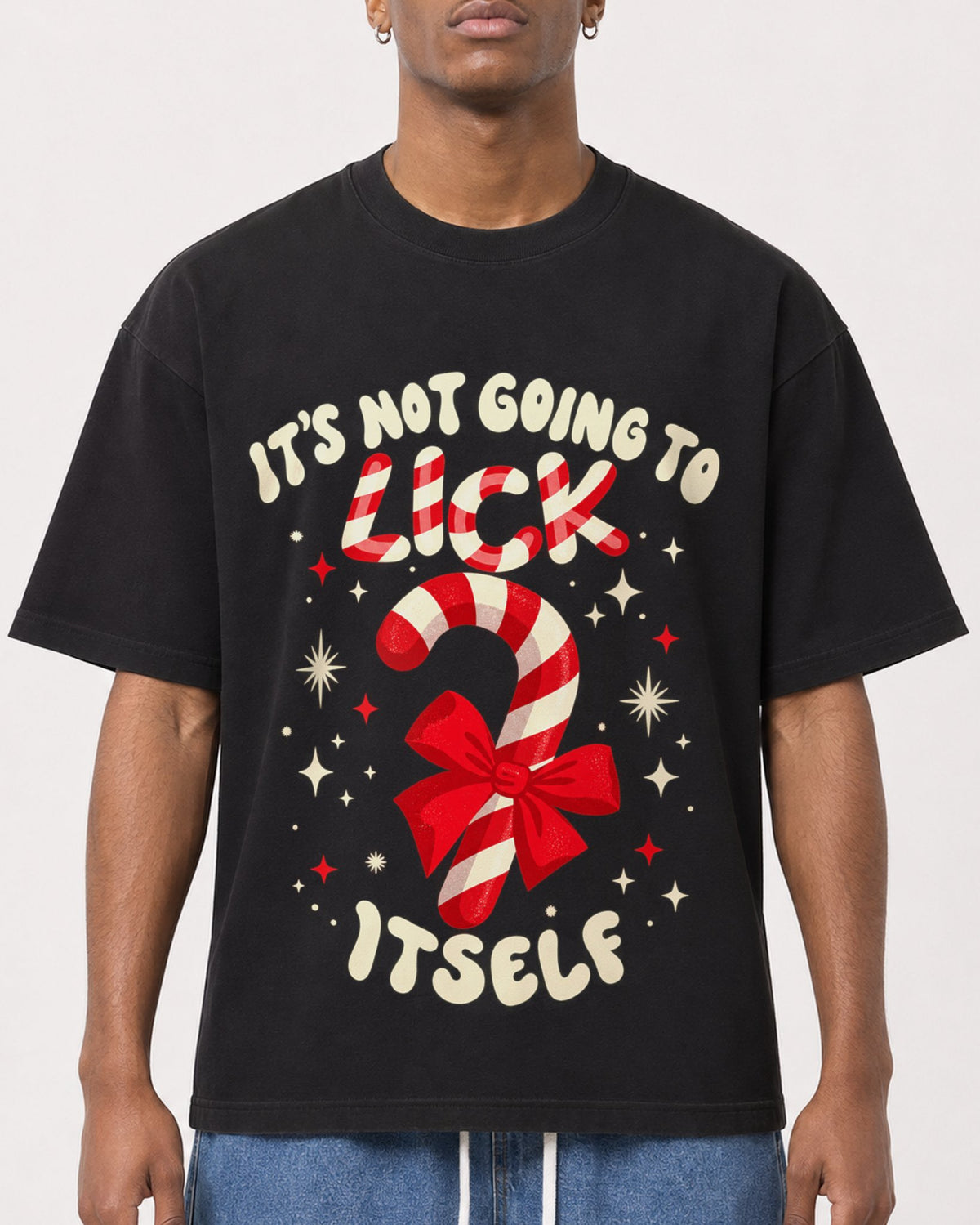 Mockup Boxy Heavyweight Tee Black male close-up 15