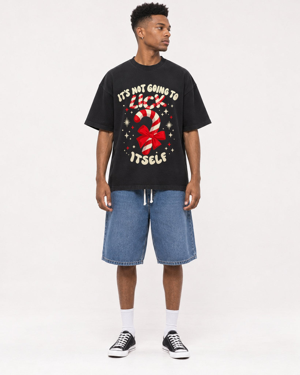 Mockup Boxy Heavyweight Tee Black male full-body 15