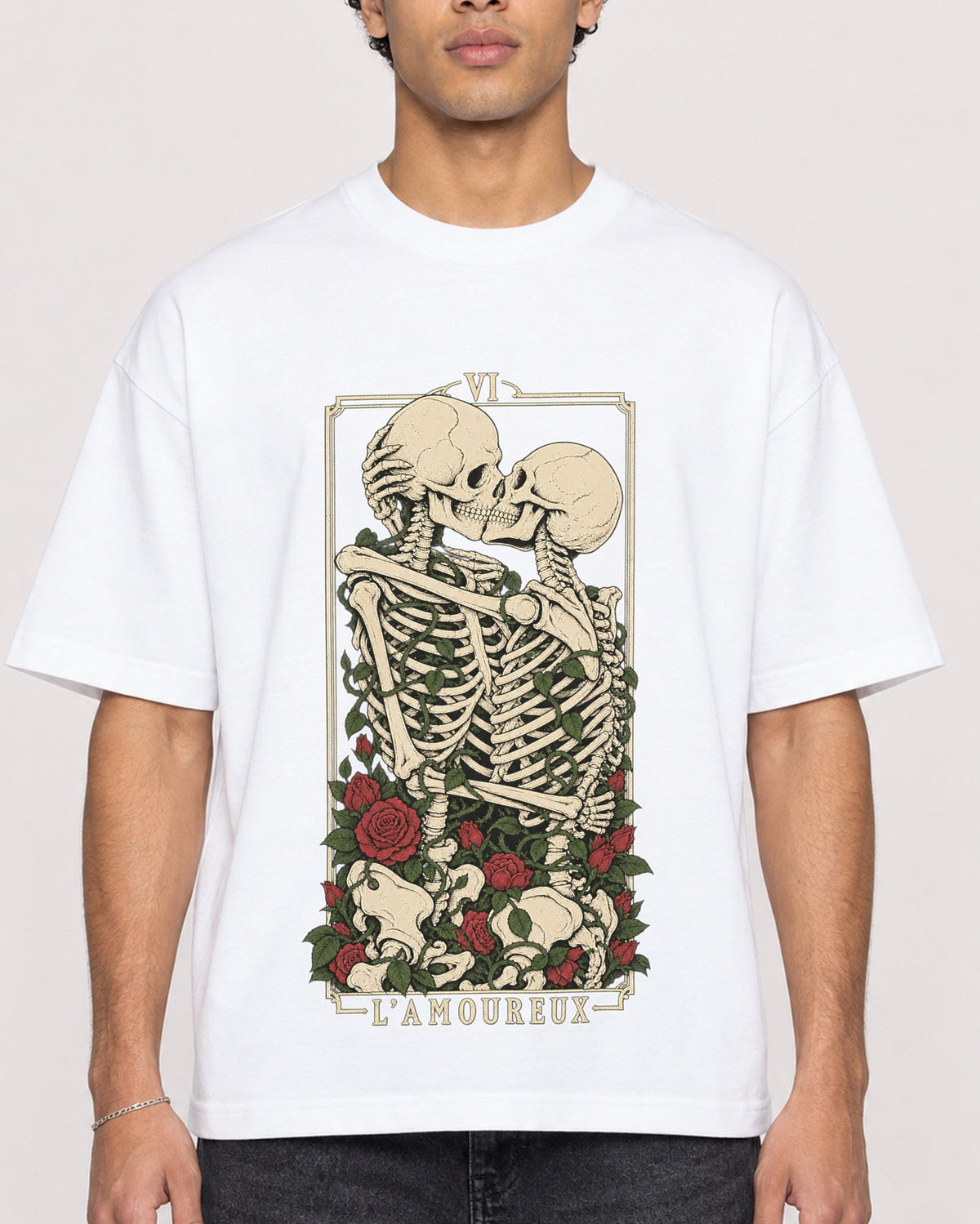 Mockup Boxy Heavyweight Tee White male close-up 10