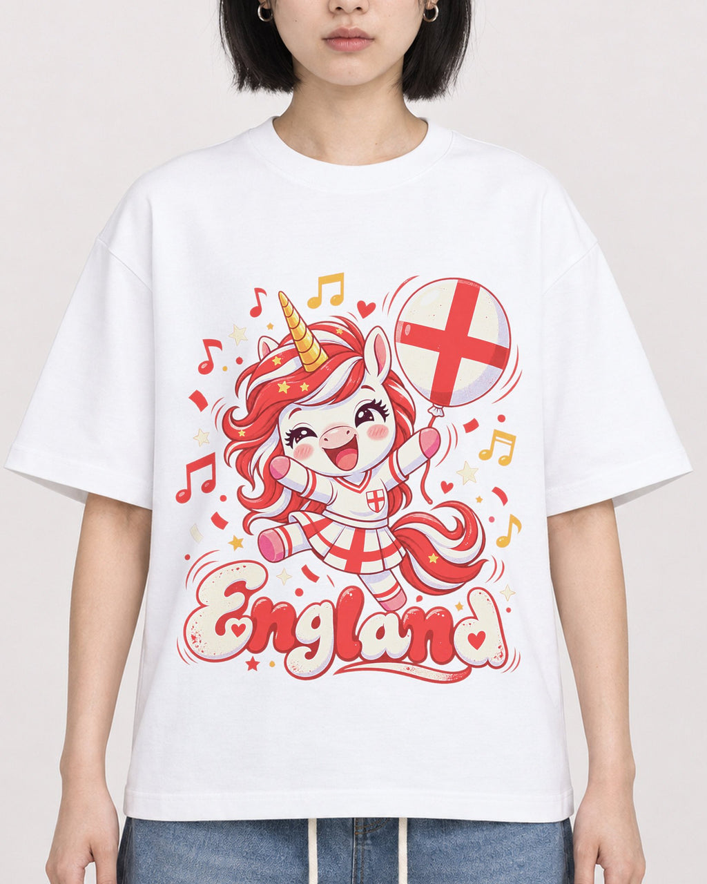 Mockup Boxy Heavyweight Tee White female close-up 11
