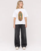 Mockup Boxy Heavyweight Tee White female full-body 08