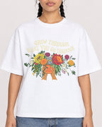 Mockup Boxy Heavyweight Tee White female close-up 50