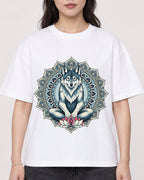 Mockup Boxy Heavyweight Tee White female close-up 03