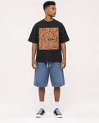 Mockup Boxy Heavyweight Tee Black male full-body 15