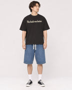 Mockup Boxy Heavyweight Tee Black male full-body 03