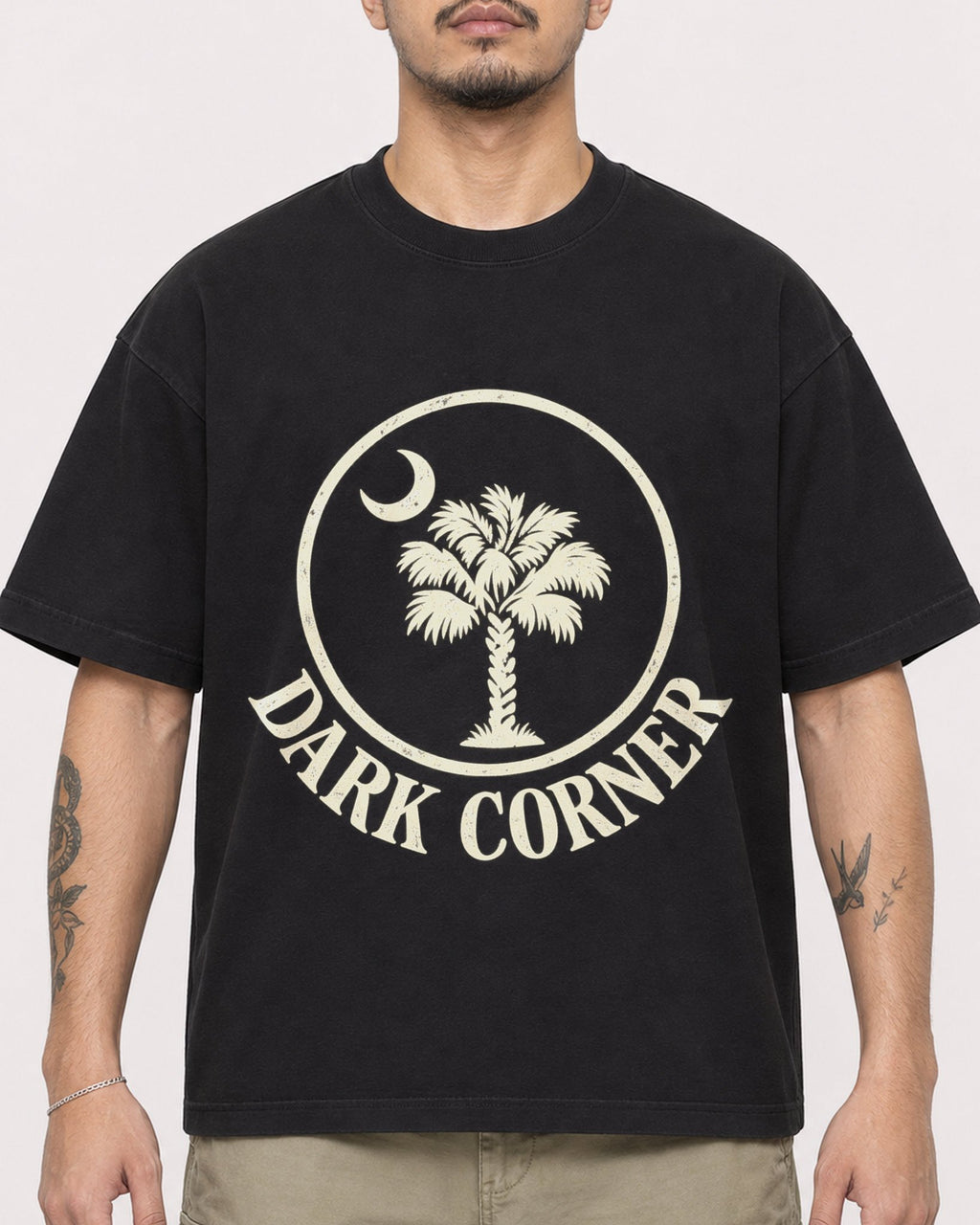 Mockup Boxy Heavyweight Tee Black male close-up 12