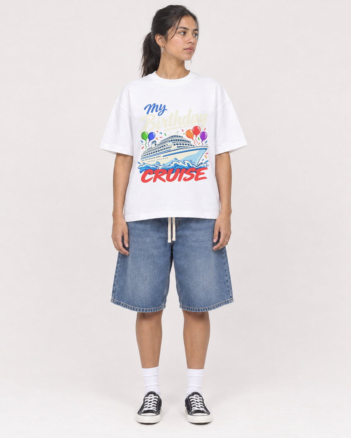 Mockup Boxy Heavyweight Tee White female full-body 16