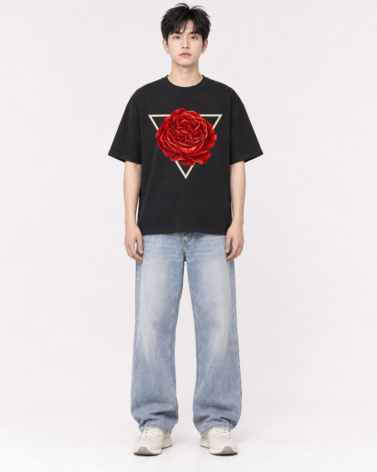 Mockup Boxy Heavyweight Tee Black male full-body 01