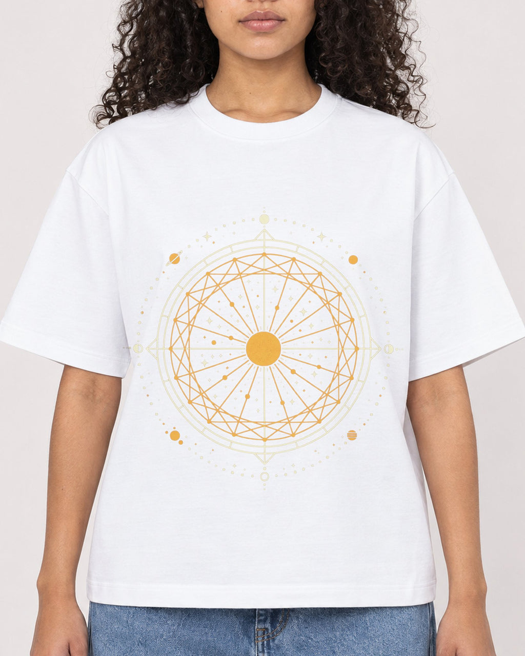 Mockup Boxy Heavyweight Tee White female close-up 10