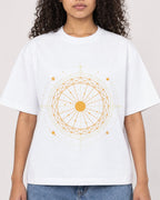 Mockup Boxy Heavyweight Tee White female close-up 10