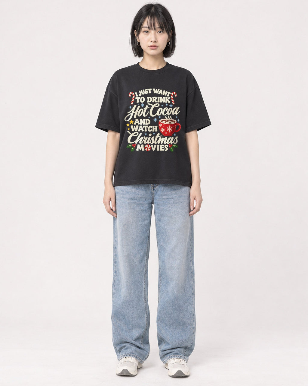 Mockup Boxy Heavyweight Tee Black female full-body 11