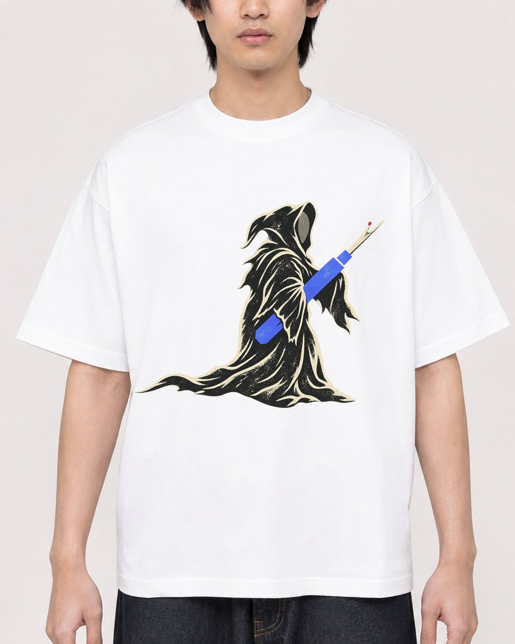 Mockup Boxy Heavyweight Tee White male close-up 11