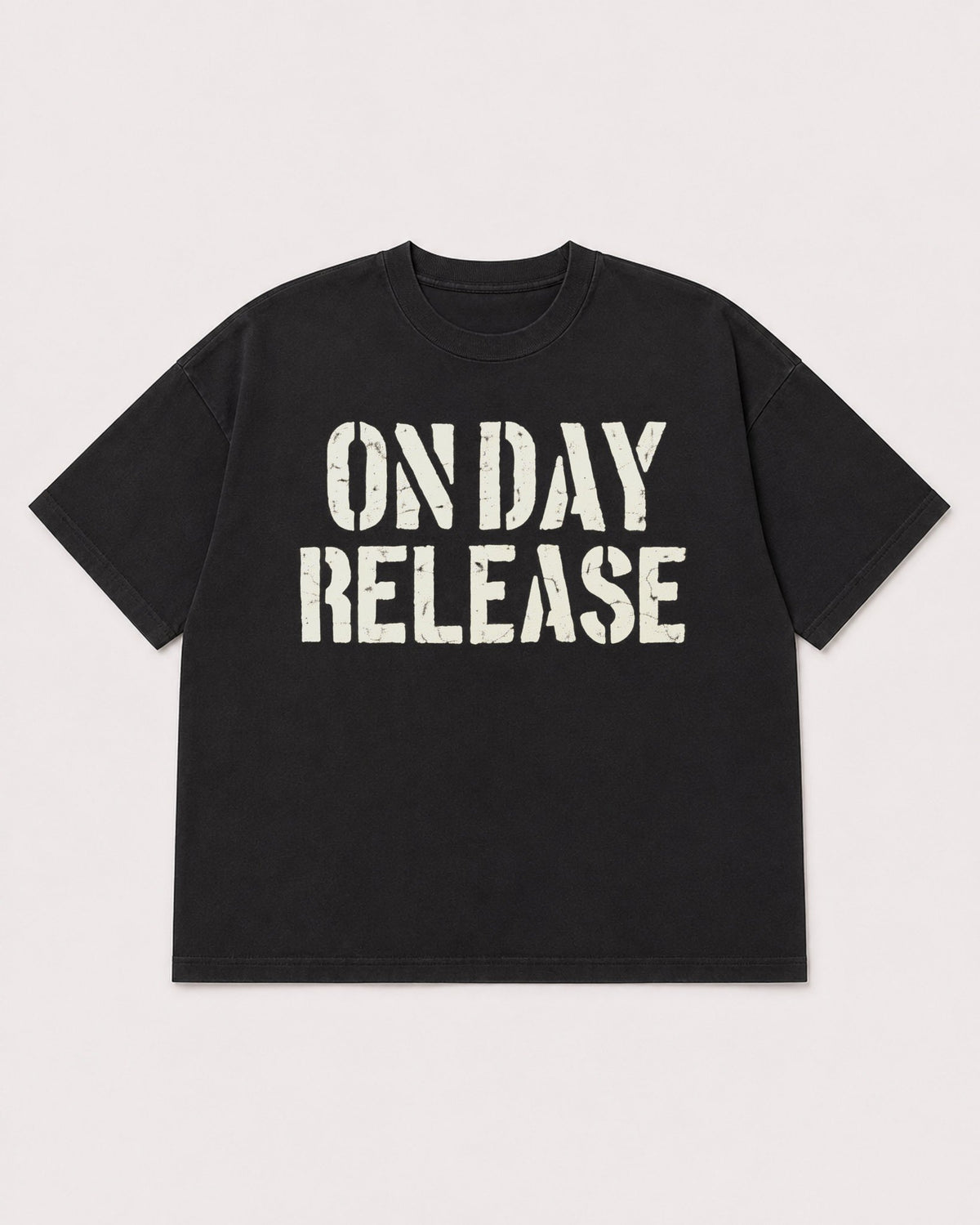 Mockup Boxy Heavyweight Tee Black product