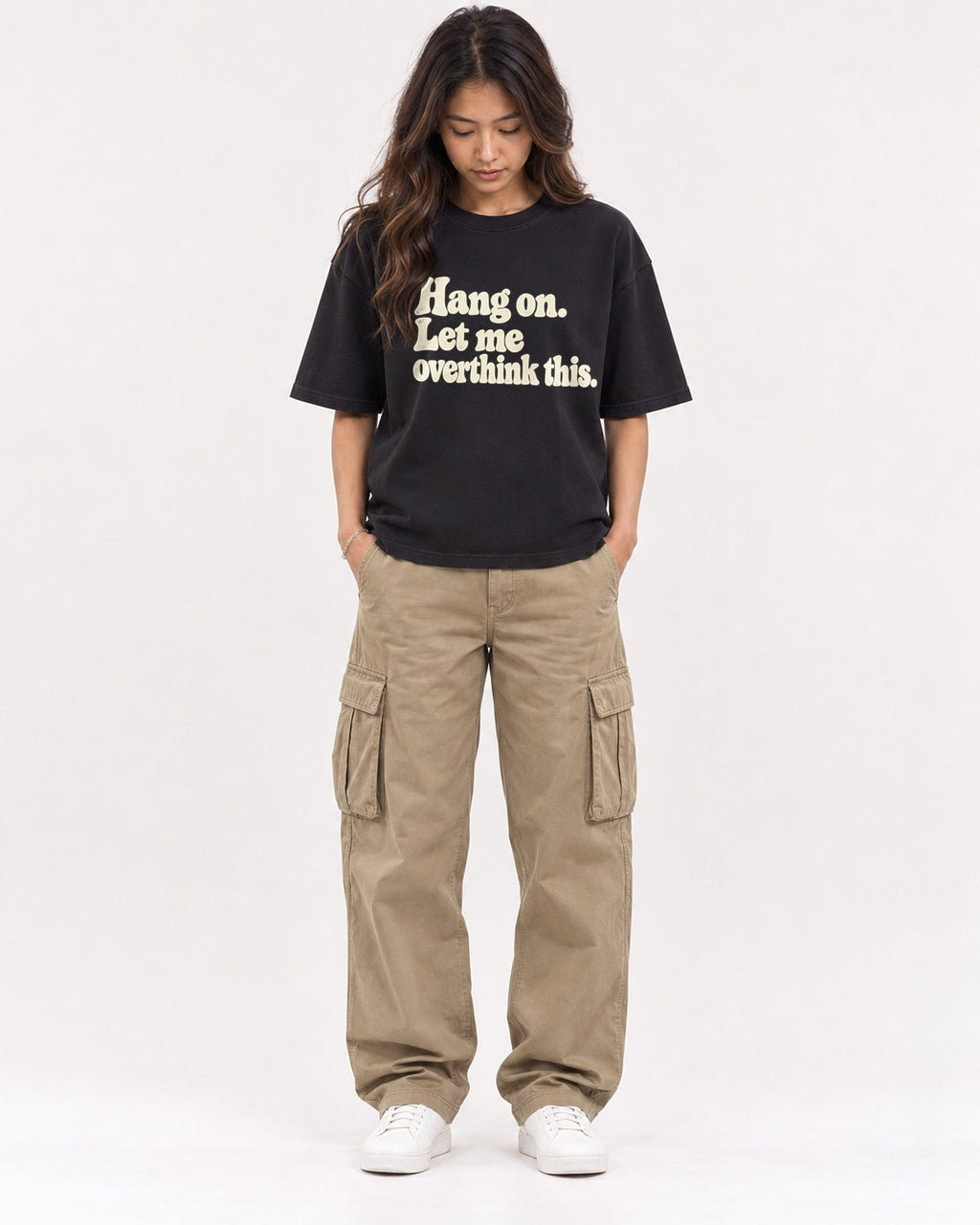 Mockup Boxy Heavyweight Tee Black female full-body 02