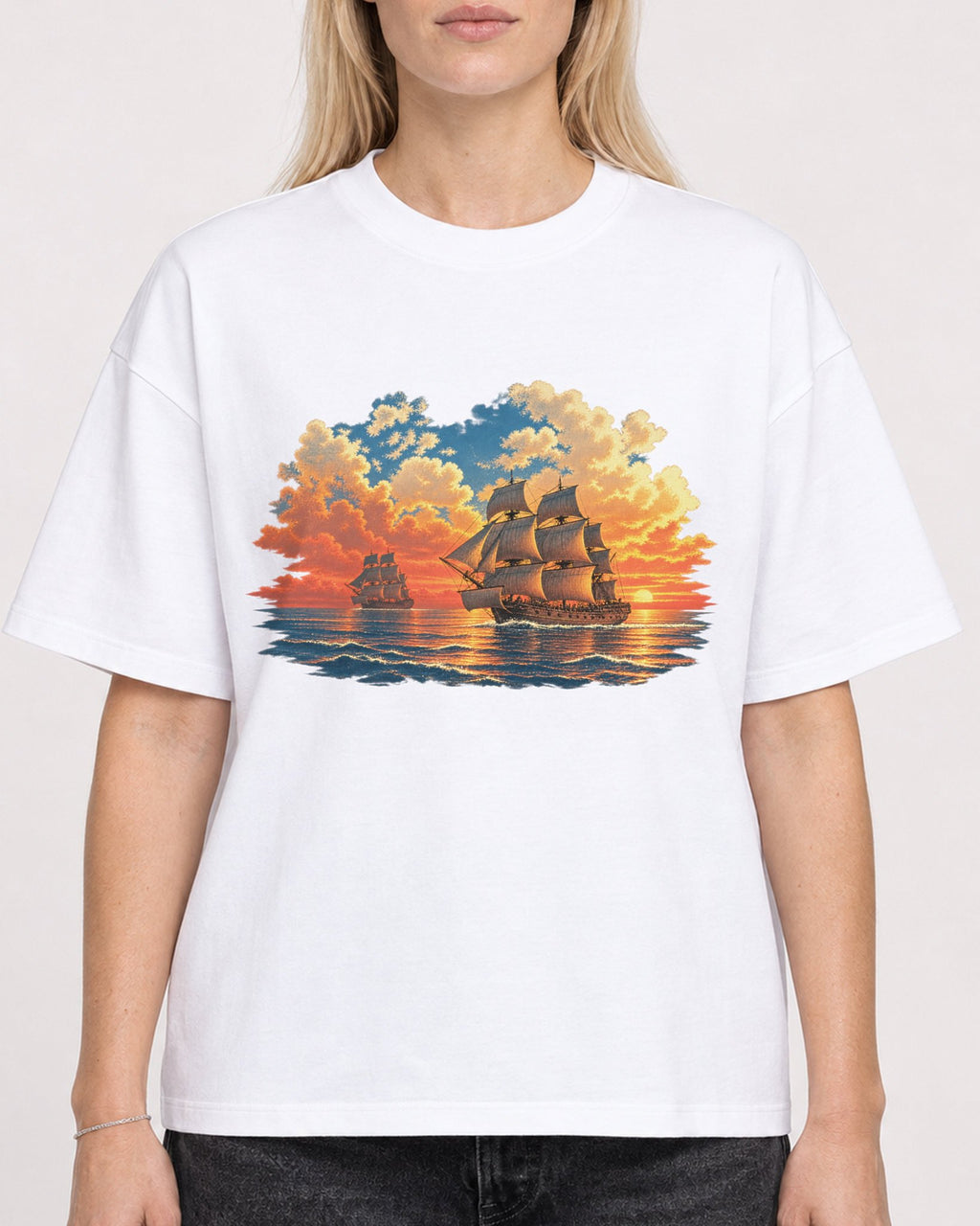 Mockup Boxy Heavyweight Tee White female close-up 08