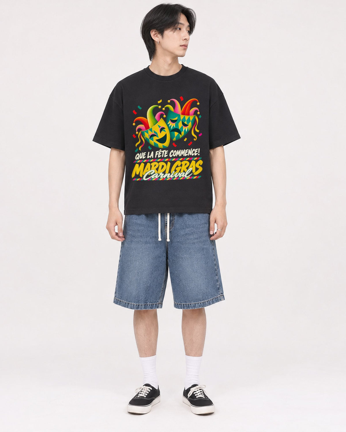 Mockup Boxy Heavyweight Tee Black male full-body 11