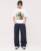 Mockup Boxy Heavyweight Tee White female full-body 29