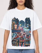 Mockup Boxy Heavyweight Tee White female close-up 10