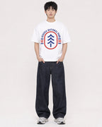 Mockup Boxy Heavyweight Tee White male full-body 01